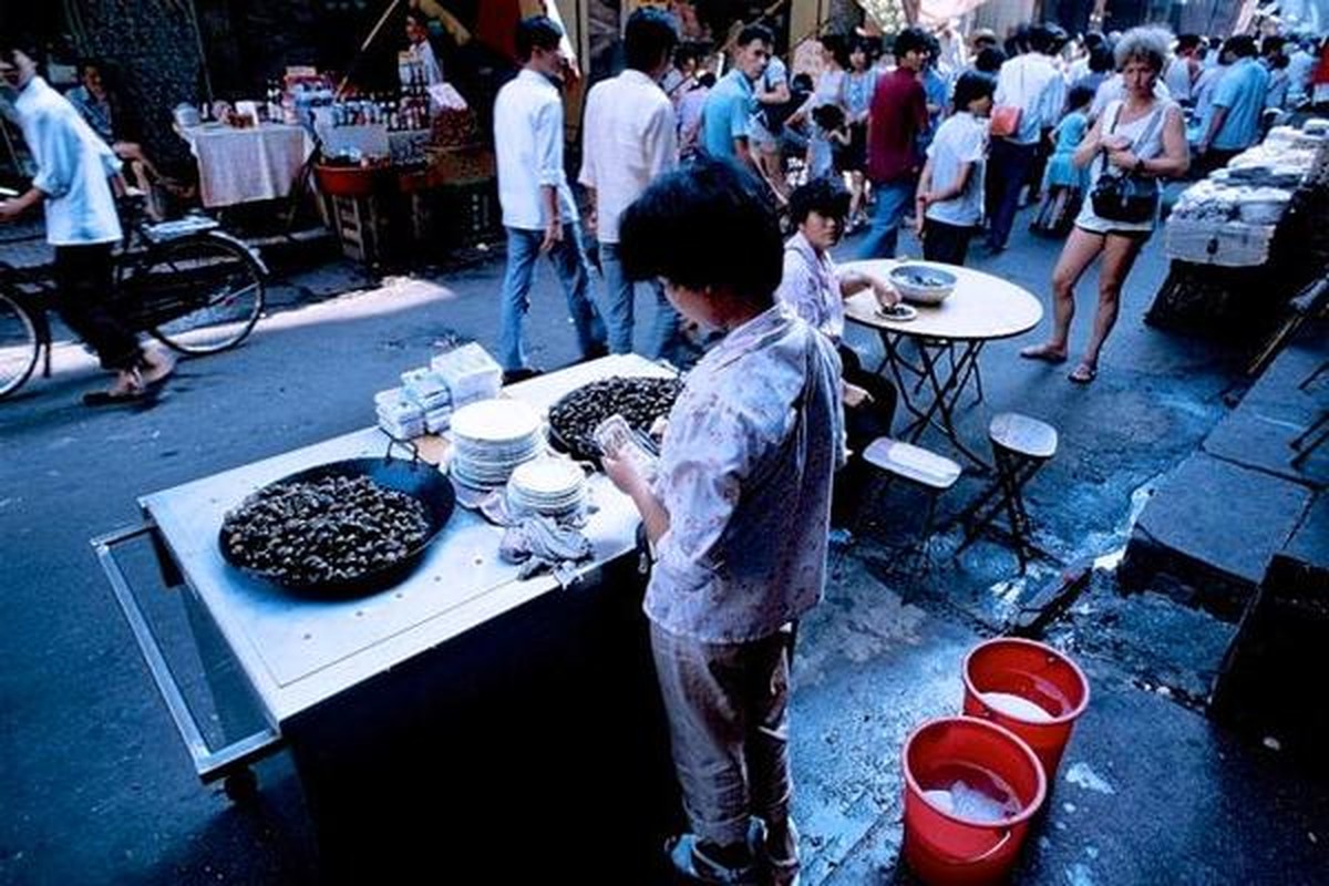 Tham thu hang quan khap Trung Quoc thap nien 1980-Hinh-3